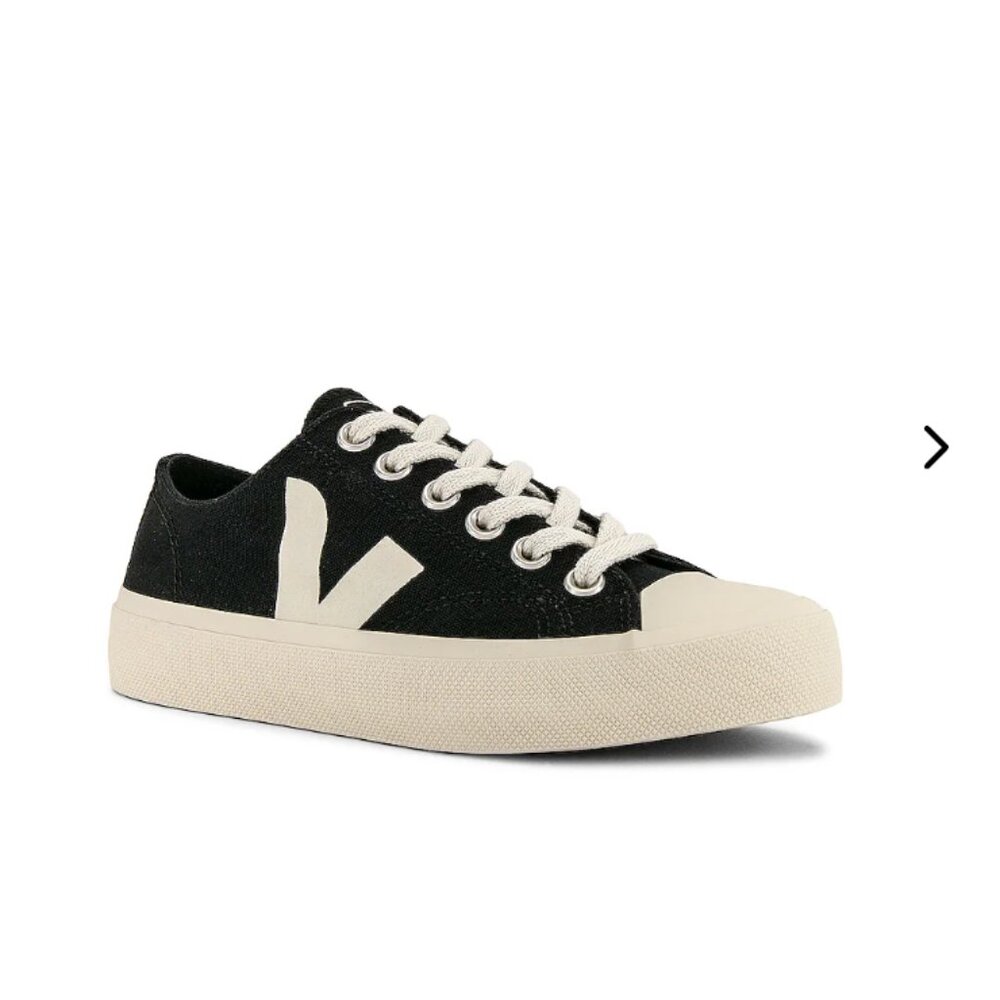 Veja Wata Ii Low Sneaker Size 35/ Womens 5
